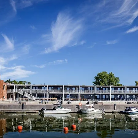 Hotel Smiltynes Jachtklubas