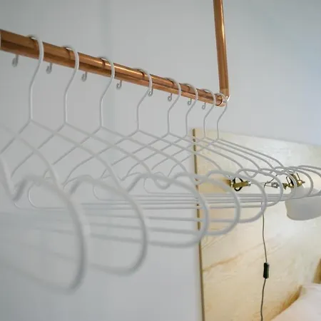 酒店 斯米蒂尼游艇俱乐部酒店 3*