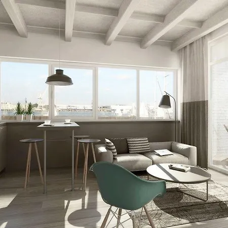 Hotel Smiltynes Jachtklubas 3*