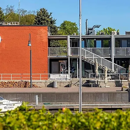 Hotel Smiltynes Jachtklubas 3*