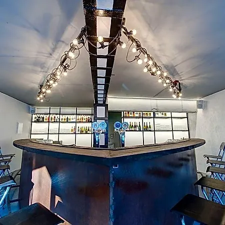 Hotel Smiltynes Jachtklubas 3*