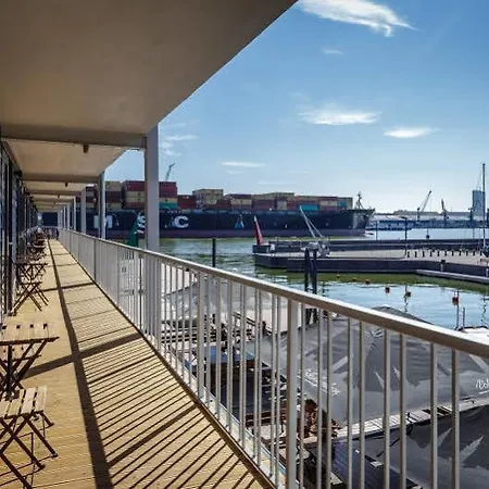 Hotel Smiltynes Jachtklubas 3*