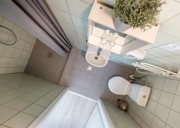 Hotel Smiltynes Jachtklubas 3*